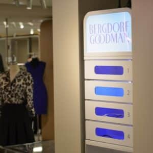 cellphone_charging_station_retail_technology_chargeitspot_bergdorf_goodman